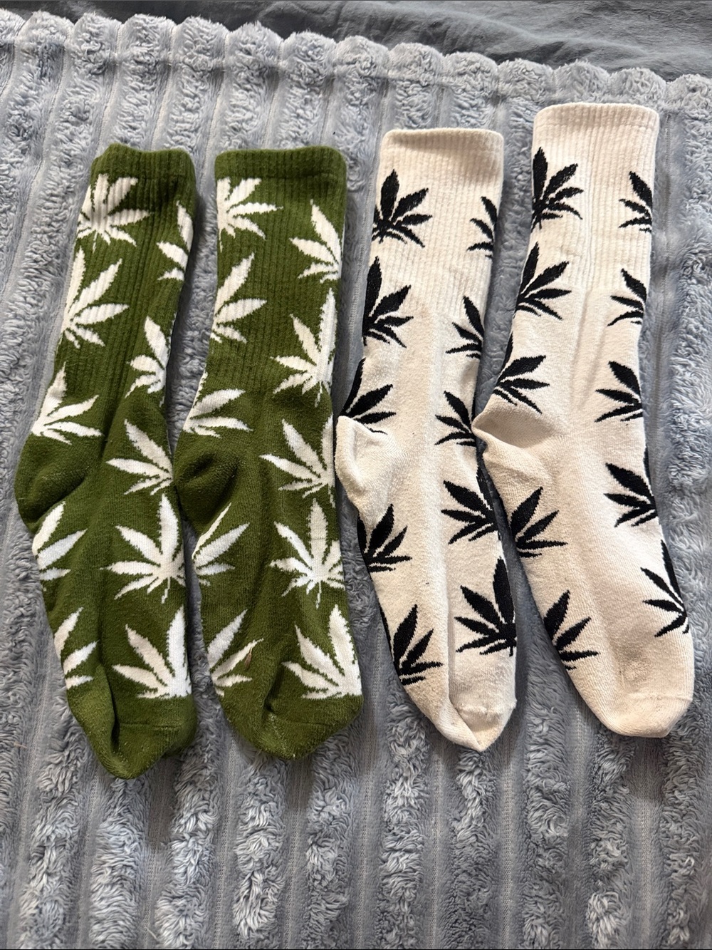 3/$20 - 2 Pairs Casual Crew Socks - Olive Green & White Cannabis Leaf Print